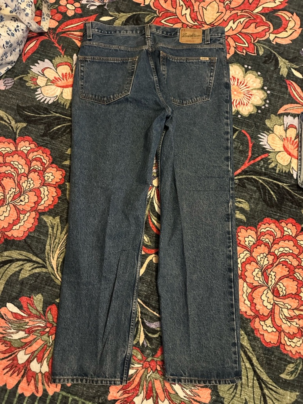 Levi Strauss Signature Relaxed Fit Jeans Men’s W40 L32 Medium Wash Denim